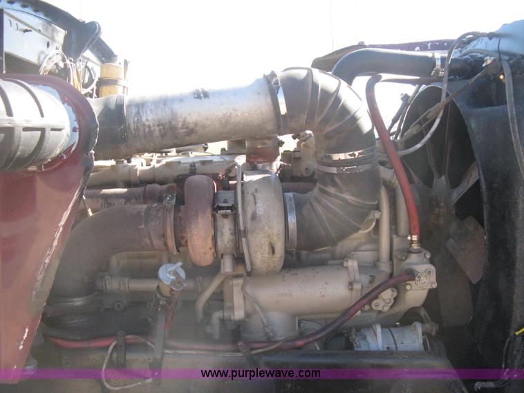 image for item E3084 1973 Peterbilt 359 ST semi truck