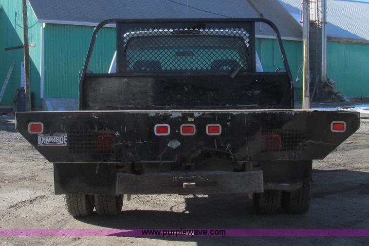 image for item E3745 1998 Chevrolet C/K 3500 Cheyenne flatbed truck