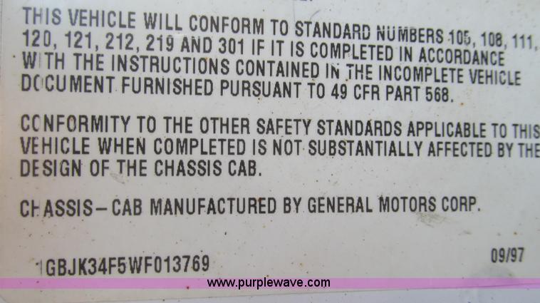 image for item E3745 1998 Chevrolet C/K 3500 Cheyenne flatbed truck