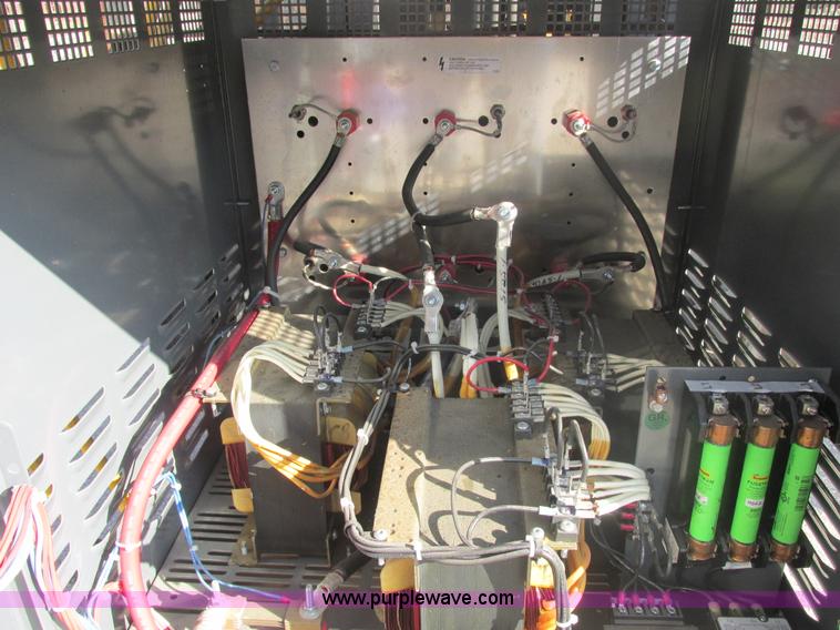 image for item E7094 Daewoo electric forklift