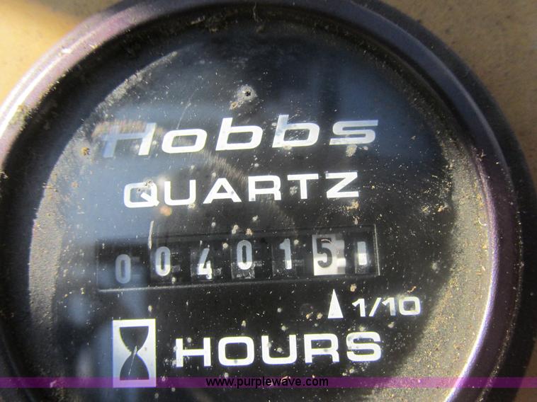 image for item E7095 Daewoo electric forklift