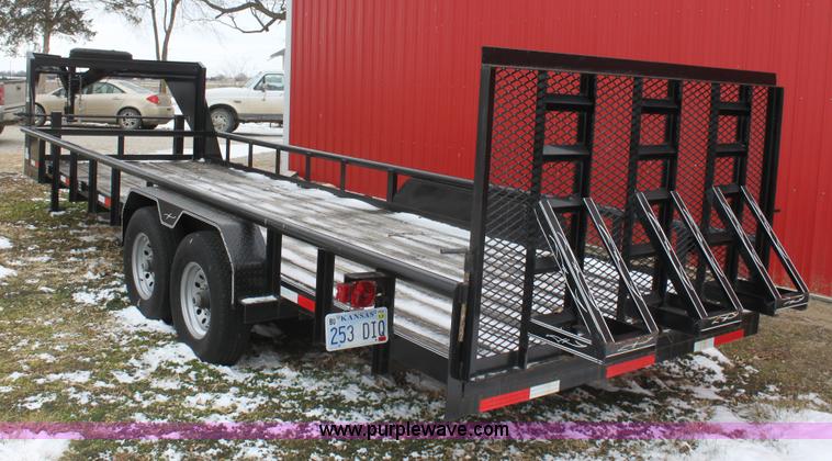 image for item E8388 2010 Kearney 24' equipment trailer