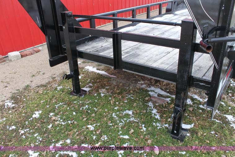 image for item E8388 2010 Kearney 24' equipment trailer