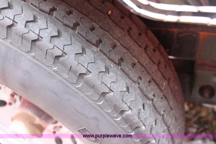 image for item E8388 2010 Kearney 24' equipment trailer