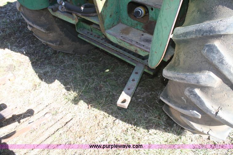 image for item F2823 1953 John Deere R tractor