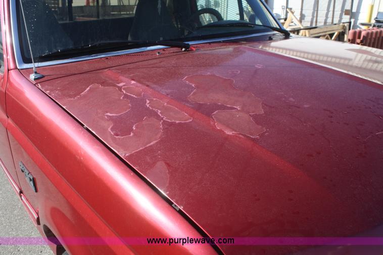 image for item F2832 1995 Ford F150 XLT SuperCab pickup truck