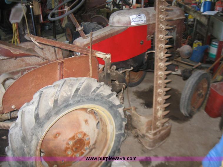 image for item F2833 1950 Massey-Harris pony tractor