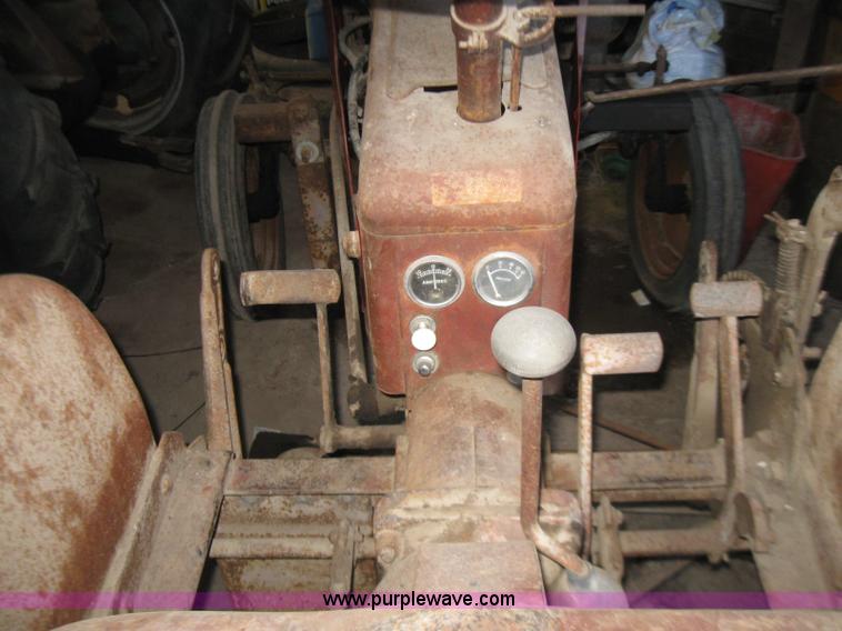 image for item F2833 1950 Massey-Harris pony tractor