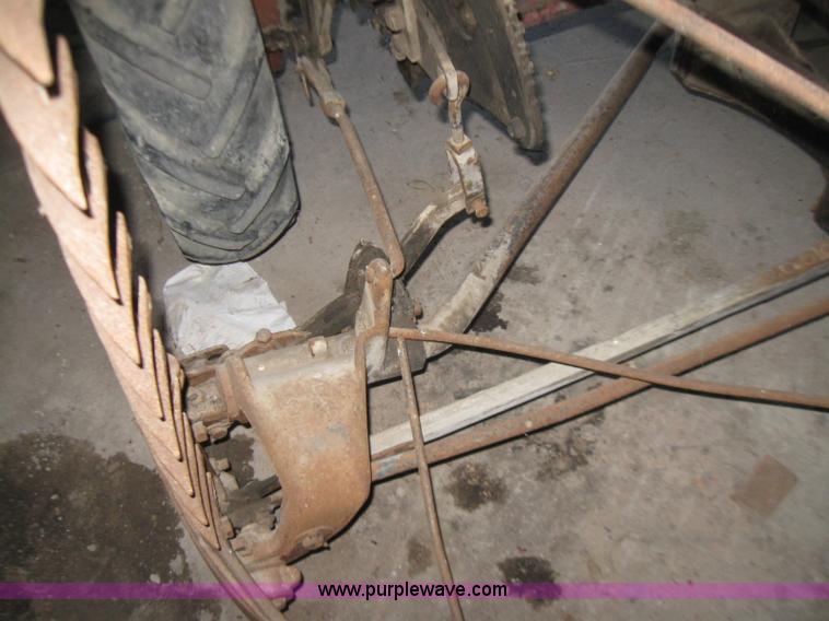 image for item F2833 1950 Massey-Harris pony tractor