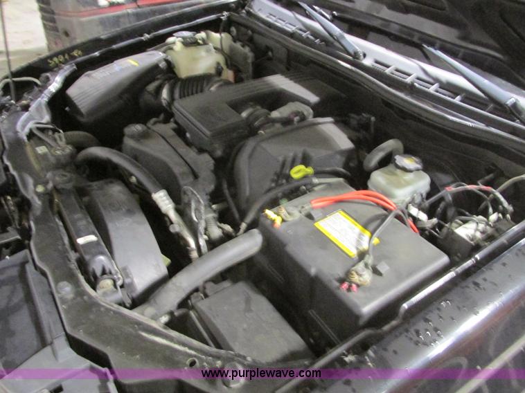 image for item F4188 2006 Chevrolet Colorado Crew Cab pickup truck