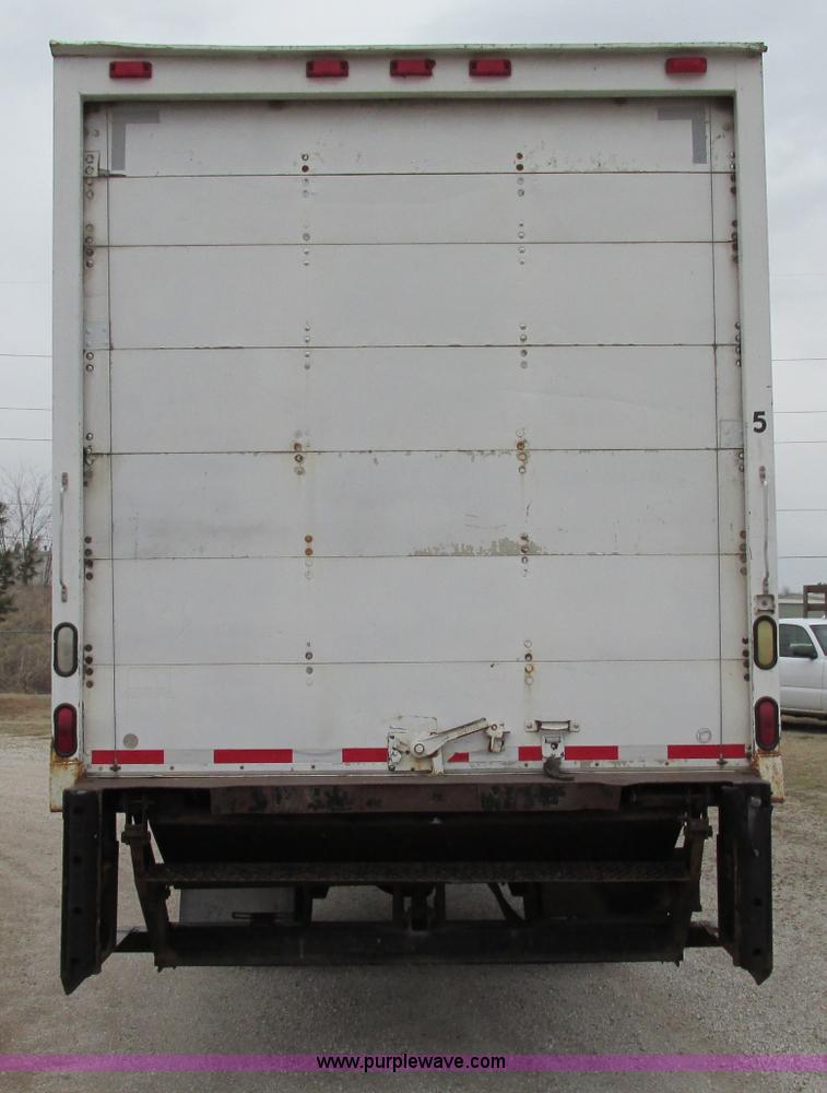 image for item F4715 1999 GMC C6500 box truck