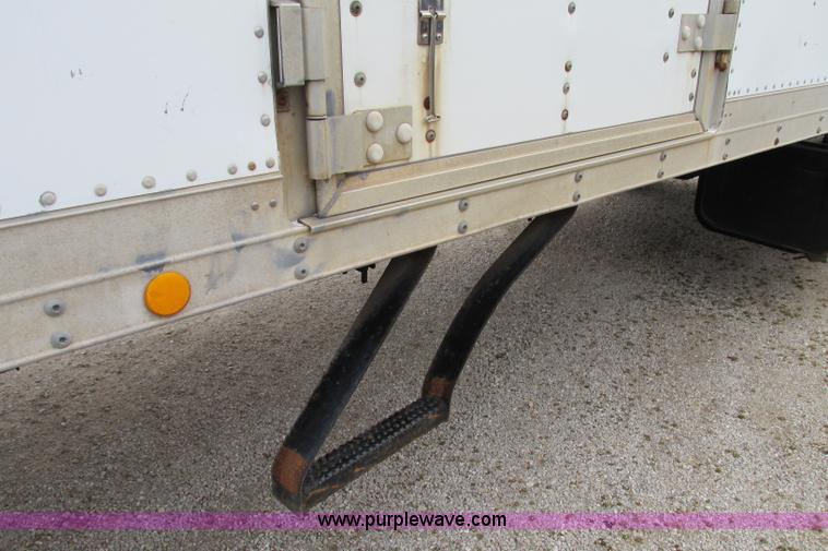 image for item F4715 1999 GMC C6500 box truck