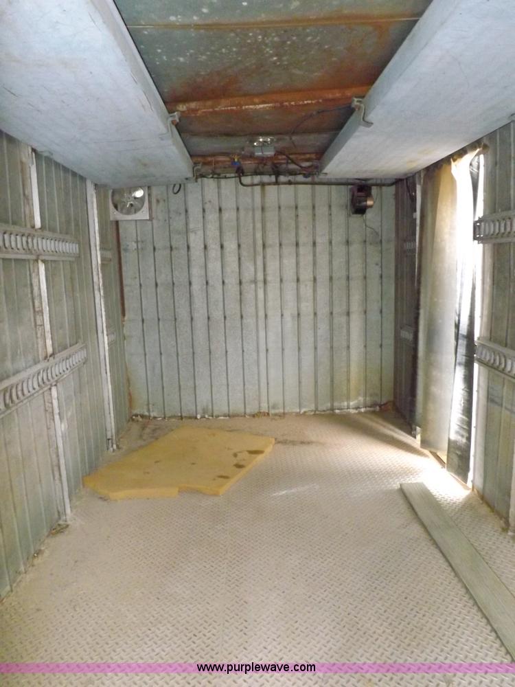 image for item F6376 Refrigerated truck box