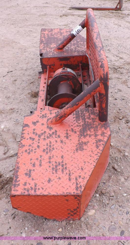 image for item F6381 Heavy duty truck front bumper