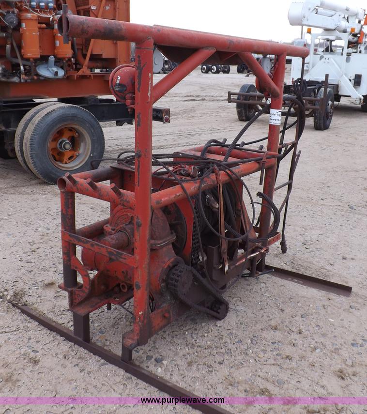 image for item F6384 Heavy duty truck headache rack