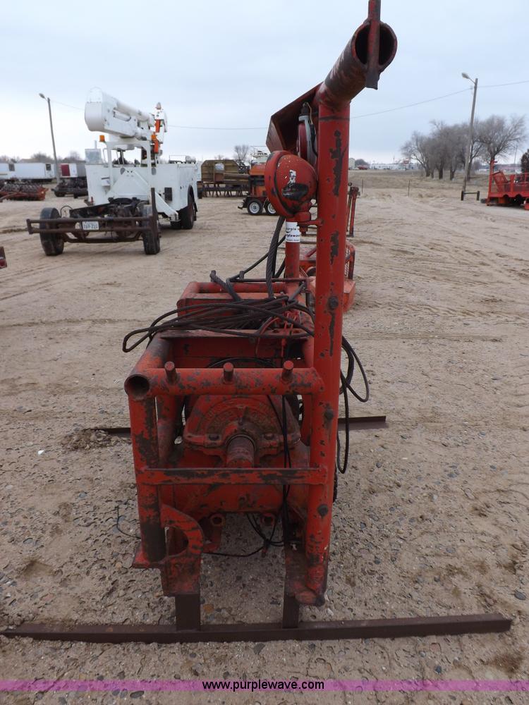 image for item F6384 Heavy duty truck headache rack