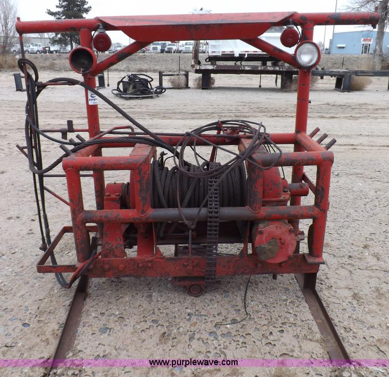 image for item F6384 Heavy duty truck headache rack