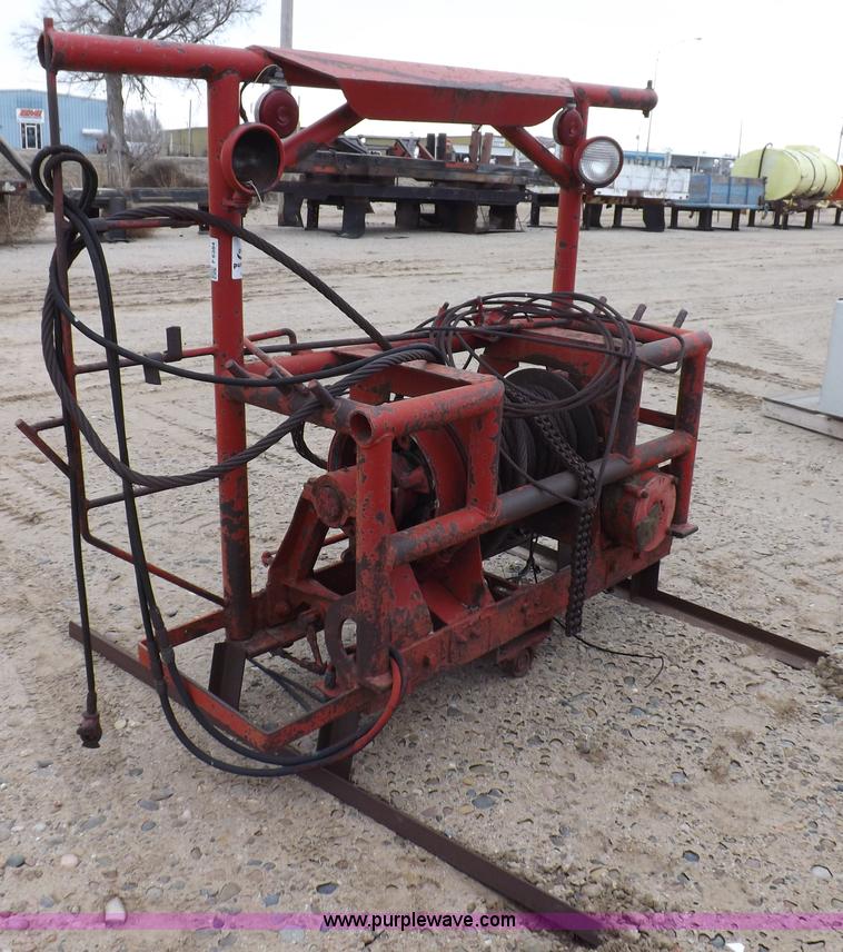 image for item F6384 Heavy duty truck headache rack