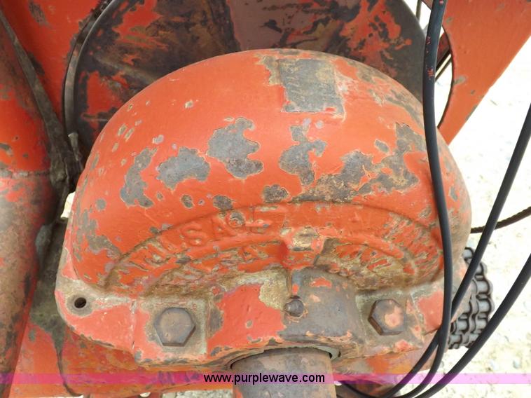 image for item F6384 Heavy duty truck headache rack