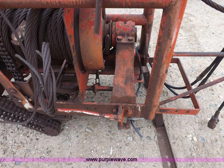 image for item F6384 Heavy duty truck headache rack