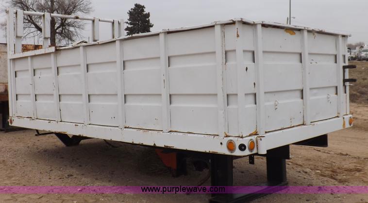 image for item F6388 Framed dump bed with hoist
