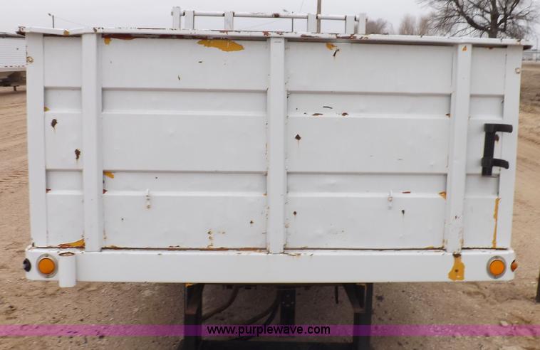 image for item F6388 Framed dump bed with hoist