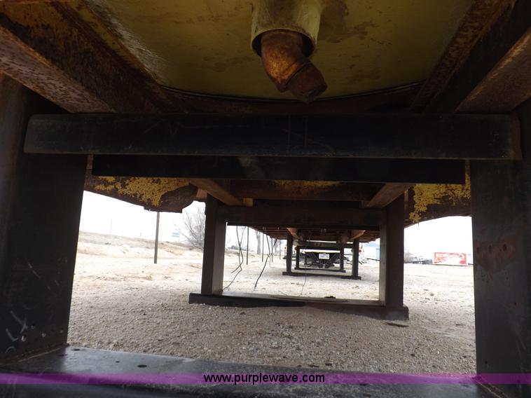 image for item F6390 Fiberglass tank on truck frame