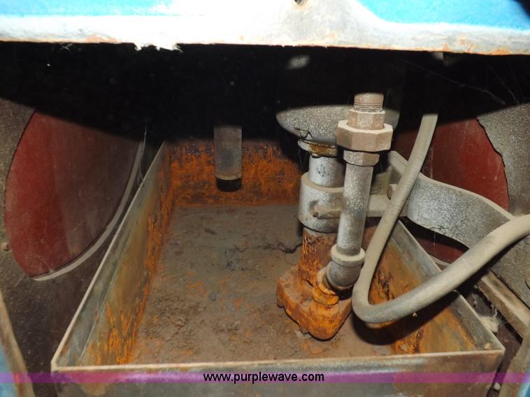 image for item F6396 Radiac cutoff machine