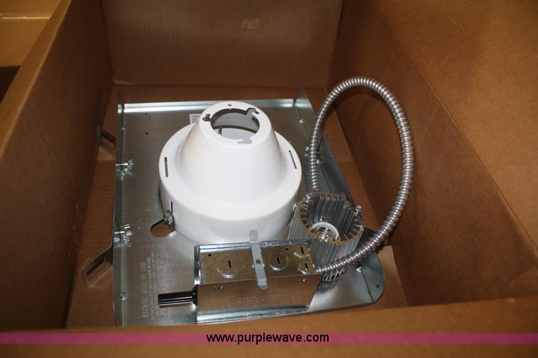 image for item S9890 Commercial lighting