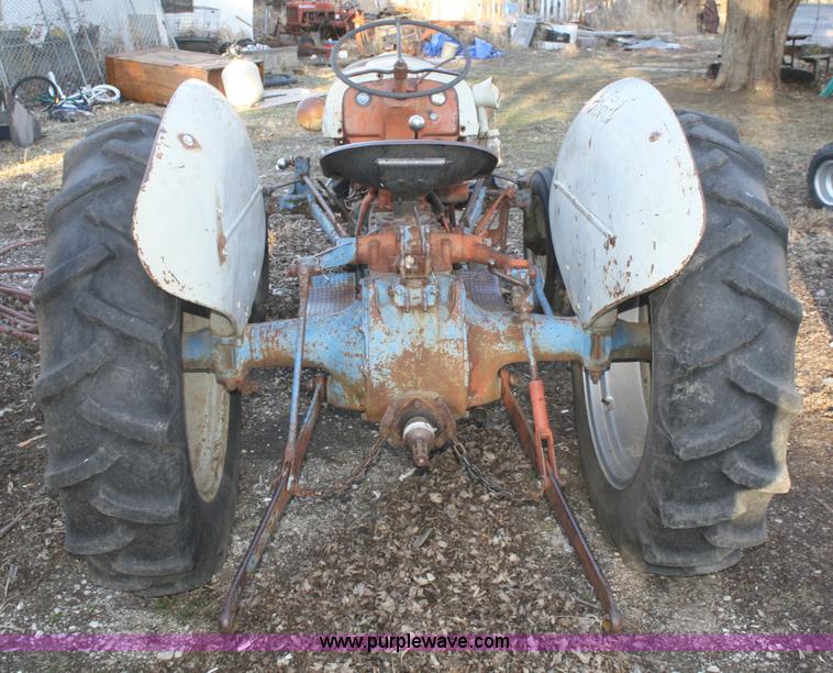 image for item S9976 1952 Ford 8N tractor