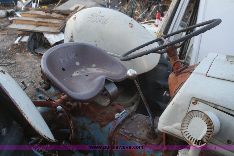 image for item S9976 1952 Ford 8N tractor