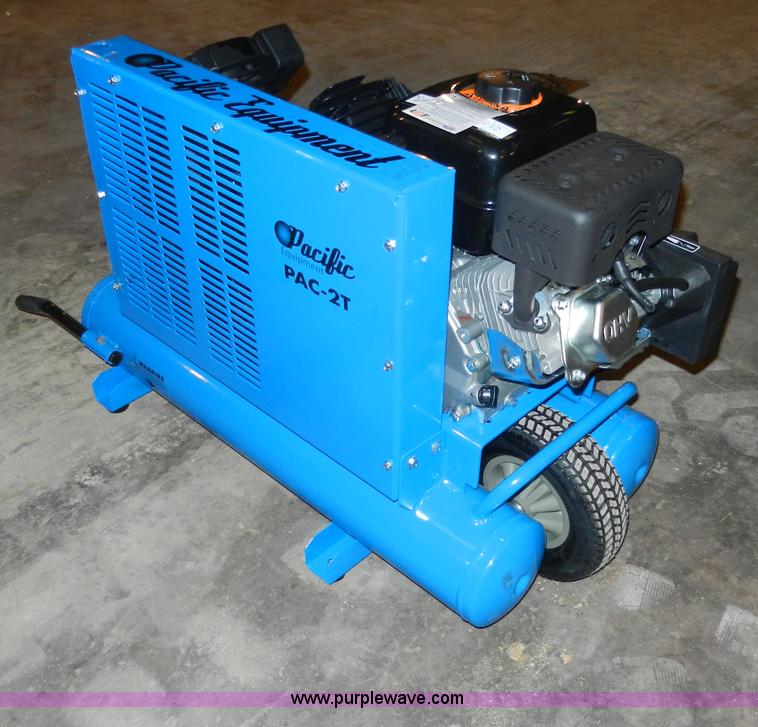 image for item X9048 Pacific PAC-2T eight gallon air compressor