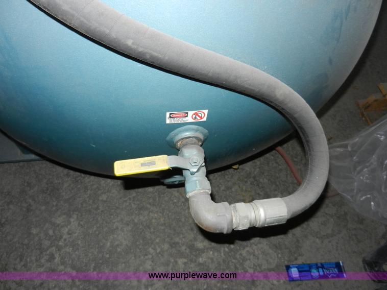 image for item X9053 Curtis 200 gallon air compressor