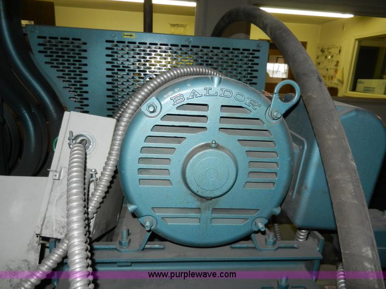 image for item X9053 Curtis 200 gallon air compressor