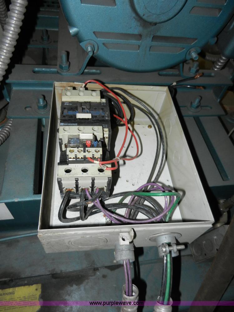 image for item X9053 Curtis 200 gallon air compressor