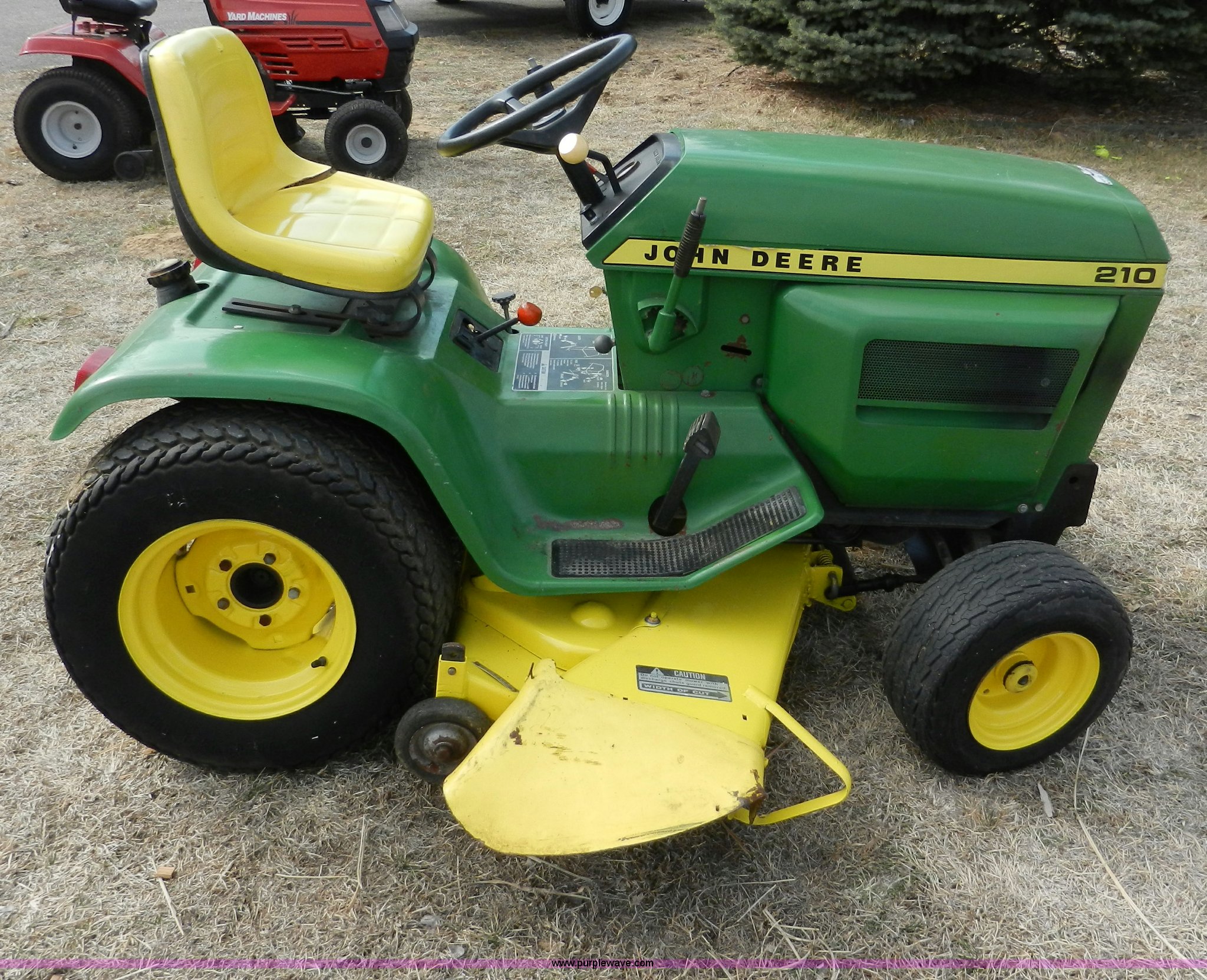 John Deere 210 garden tractor in Abilene, KS Item AB9769 sold