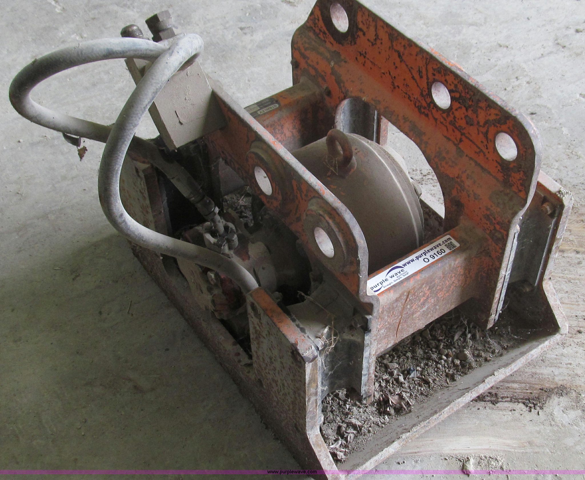 Stanley hydraulic dirt tamper backhoe attachment in Princeton, MO