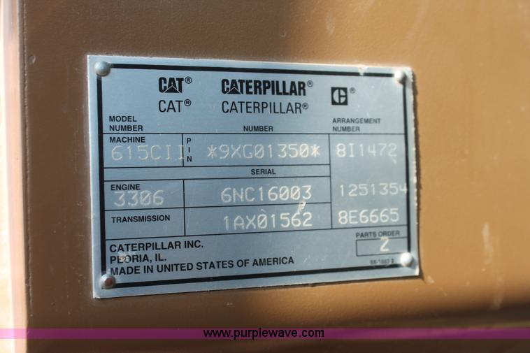 image for item E2813 2000 Caterpillar 615C paddle scraper