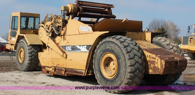 image for item E2814 1998 Caterpillar 615C paddle scraper