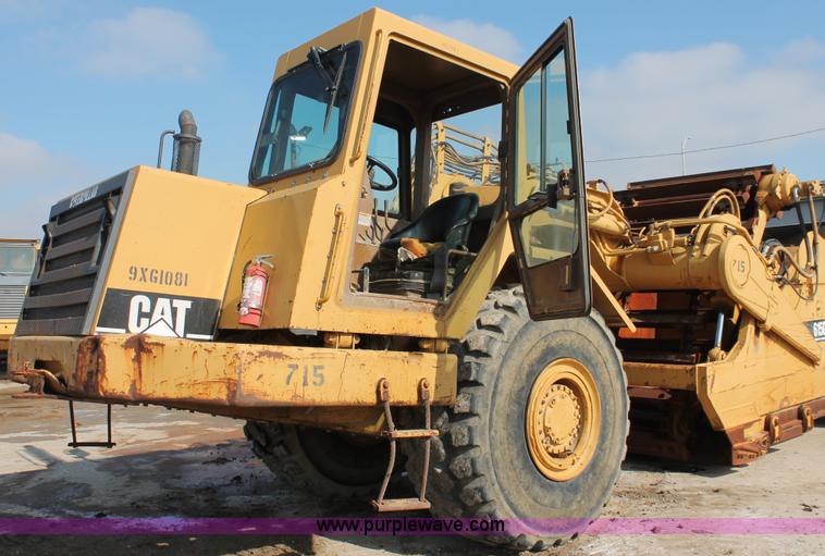 image for item E2814 1998 Caterpillar 615C paddle scraper