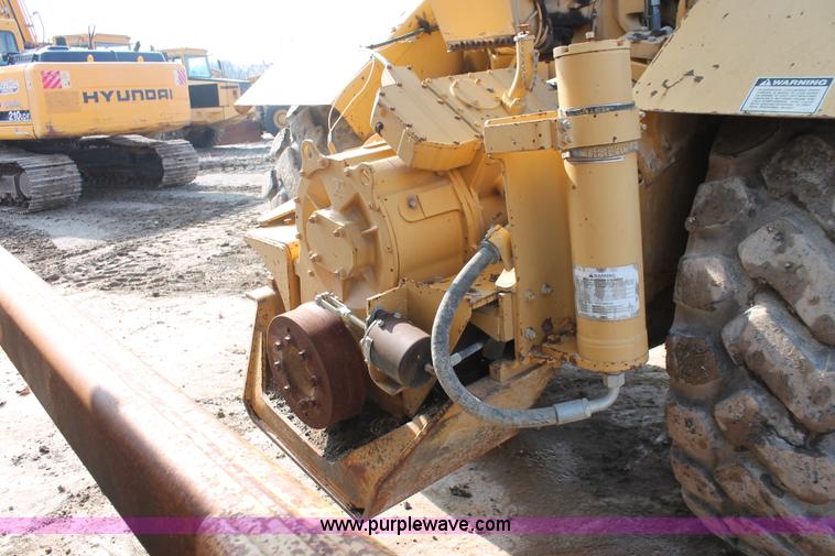 image for item E2814 1998 Caterpillar 615C paddle scraper