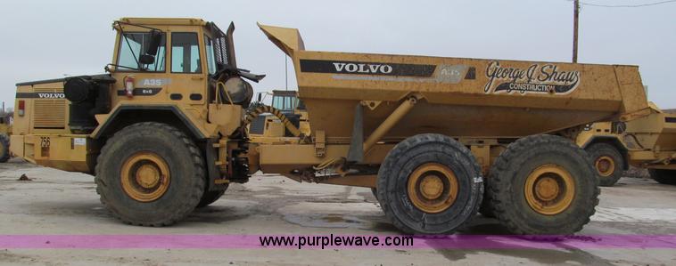 image for item E2816 1995 Volvo A35 articulated dump truck