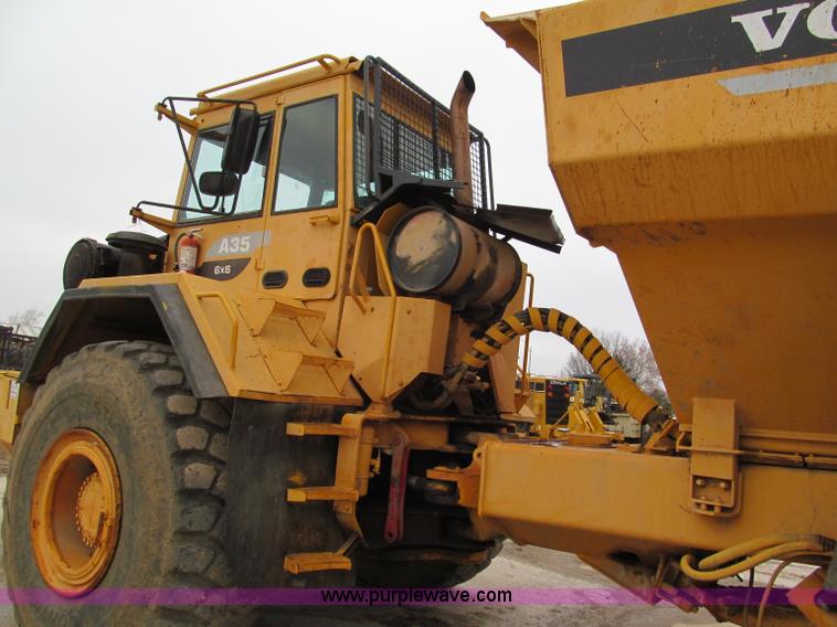 image for item E2816 1995 Volvo A35 articulated dump truck
