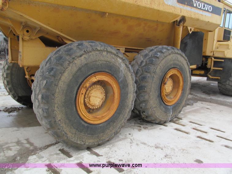 image for item E2816 1995 Volvo A35 articulated dump truck