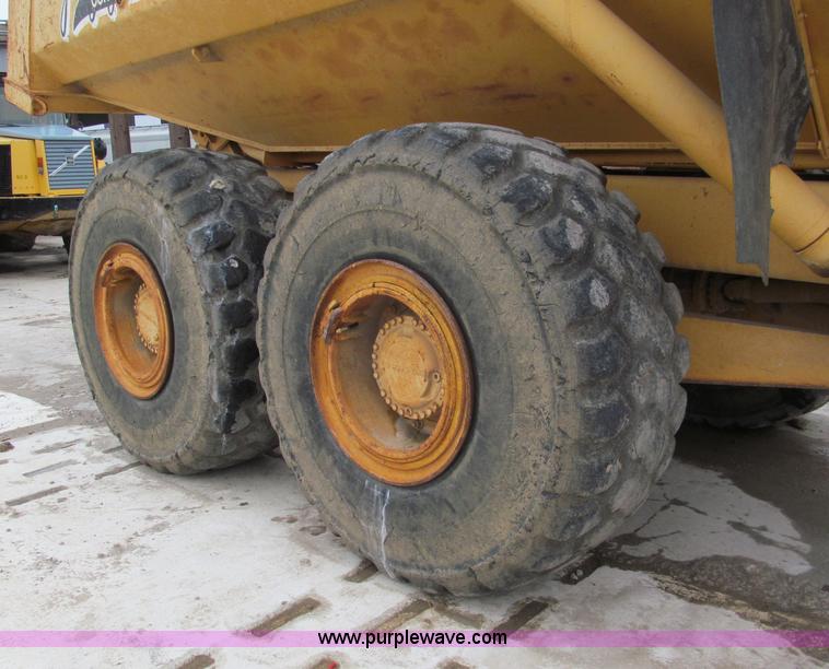 image for item E2816 1995 Volvo A35 articulated dump truck