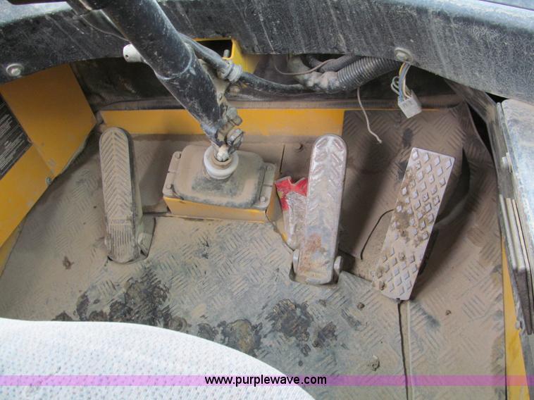 image for item E2817 1993 Volvo A30 articulated dump truck