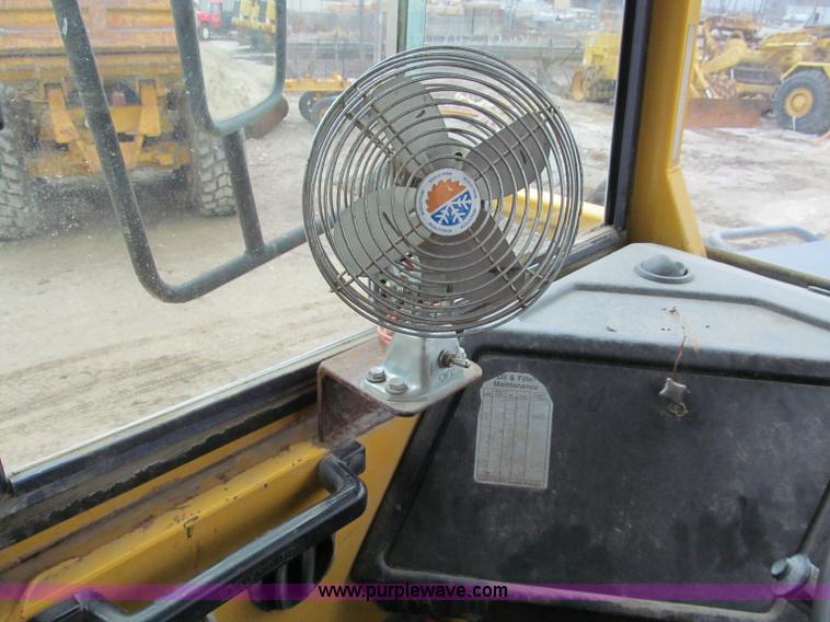 image for item E2817 1993 Volvo A30 articulated dump truck