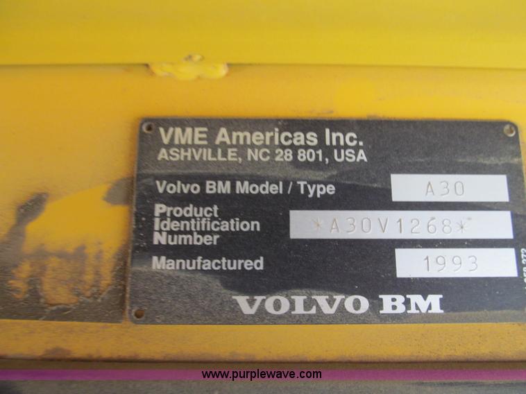 image for item E2817 1993 Volvo A30 articulated dump truck