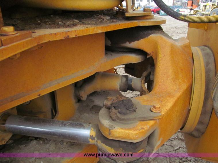 image for item E2817 1993 Volvo A30 articulated dump truck