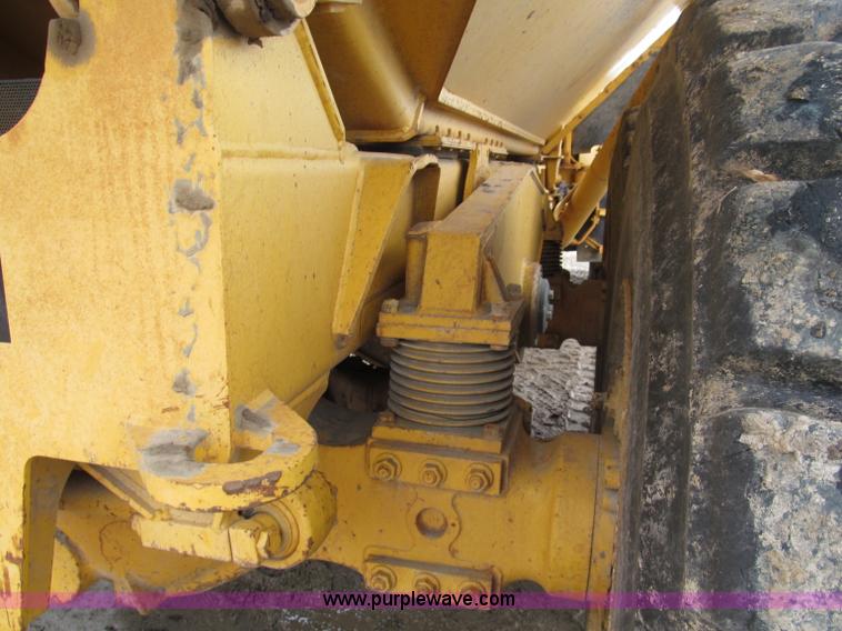 image for item E2817 1993 Volvo A30 articulated dump truck